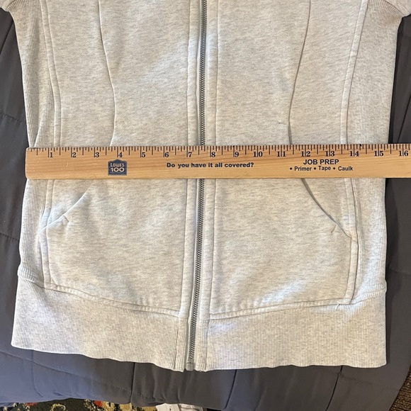 Lululemon Gray Zip-Up Hoodie Sz SMALL - Picture 7 of 8